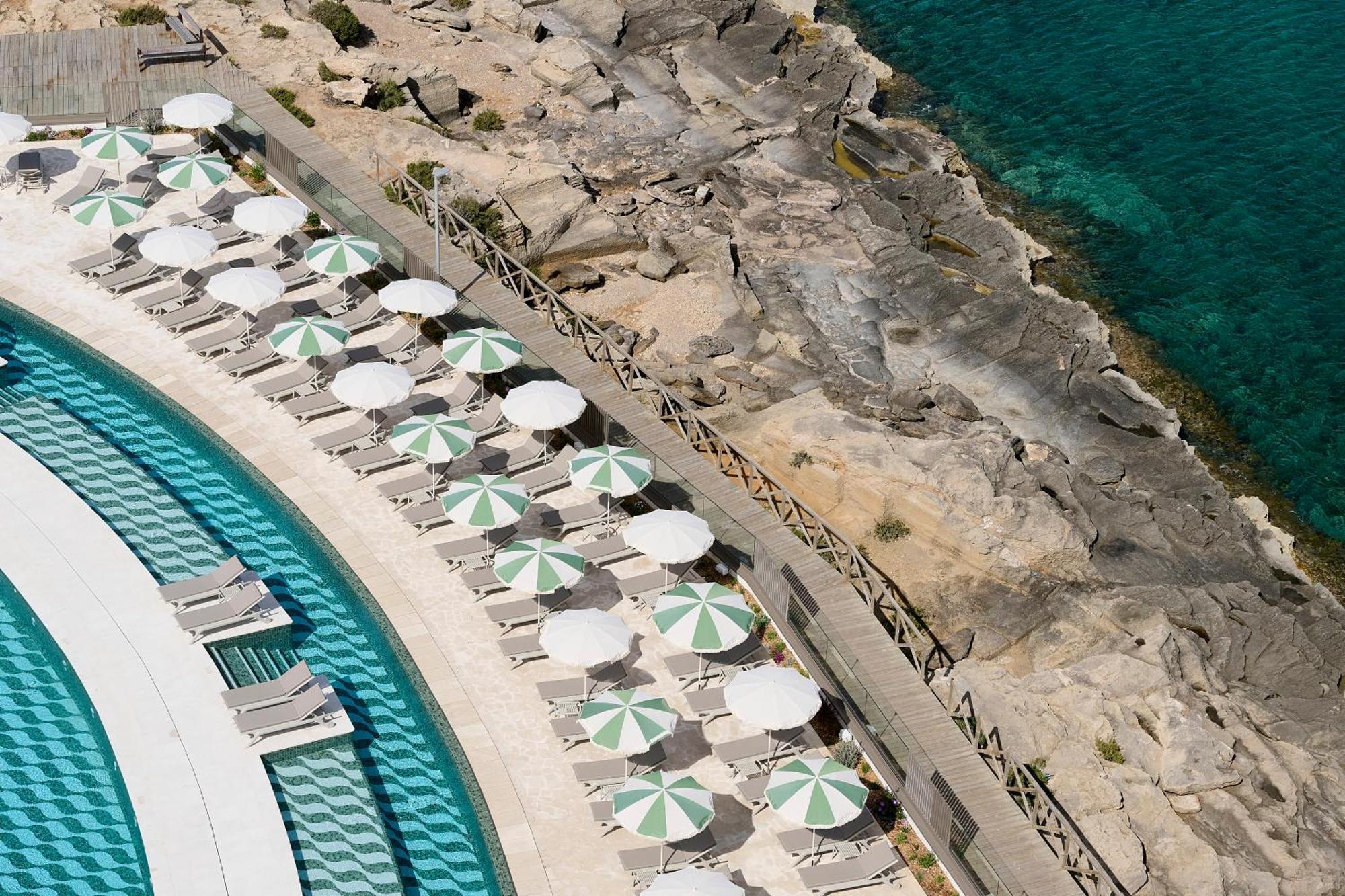 Отель Iberostar Selection Es Trenc -New Opening- Колонья Сант Джордин Экстерьер фото